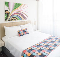 Seasons Harbour Plaza - Palm Beach Accommodation