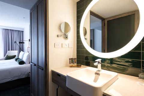 Novotel Sydney Darling Square - Palm Beach Accommodation 29