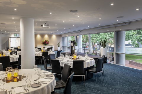 Novotel Sydney Darling Square - Palm Beach Accommodation 22