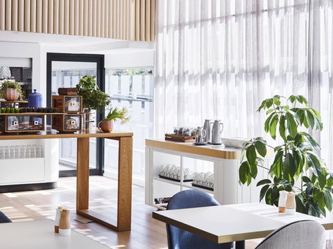 Novotel Sydney Darling Square - Palm Beach Accommodation 37