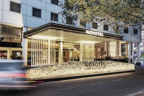 Novotel Sydney Darling Square - Palm Beach Accommodation 0