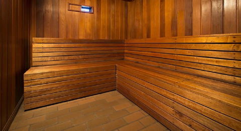 Alpine Gables - Palm Beach Accommodation 13