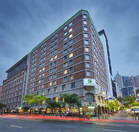 Holiday Inn Darling Harbour - Palm Beach Accommodation