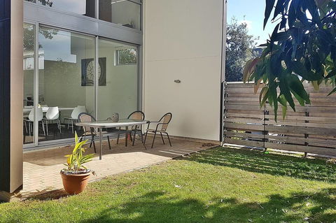 Coast 35 - Palm Beach Accommodation 6
