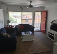 Tomaree Lodge - Palm Beach Accommodation