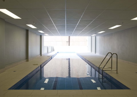 APX World Square - Palm Beach Accommodation 12
