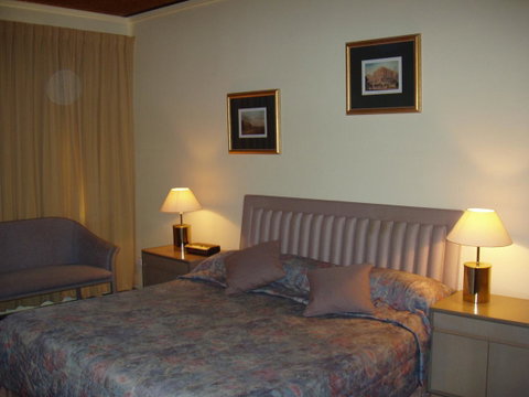 Temora Motel - Palm Beach Accommodation 1