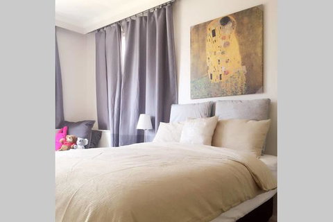 Kent CBD Apartment - Palm Beach Accommodation 7