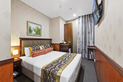 YEHS Hotel Sydney CBD - Palm Beach Accommodation 10