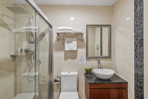 YEHS Hotel Sydney CBD - Palm Beach Accommodation 5