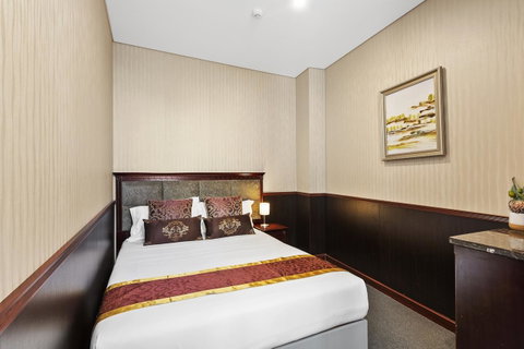 YEHS Hotel Sydney CBD - Palm Beach Accommodation 18