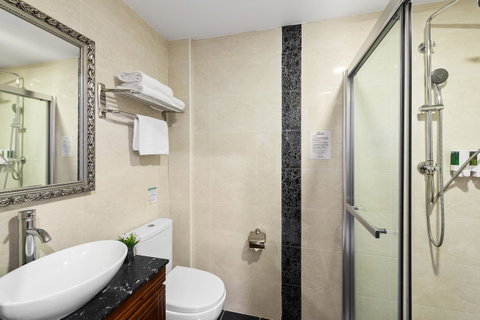 YEHS Hotel Sydney CBD - Palm Beach Accommodation 23