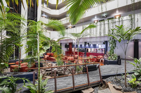 Novotel Darwin CBD - Palm Beach Accommodation 2