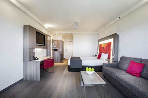 Novotel Darwin CBD - Palm Beach Accommodation 9