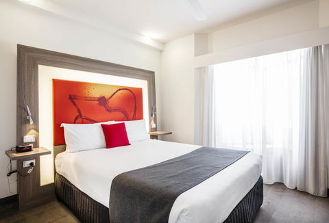 Novotel Darwin CBD - Palm Beach Accommodation 5