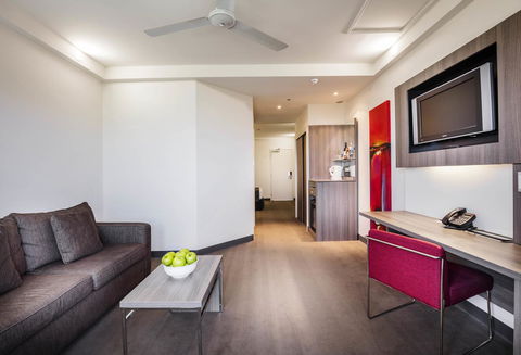 Novotel Darwin CBD - Palm Beach Accommodation 15