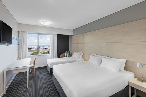 Vibe Hotel Darwin Waterfront - Palm Beach Accommodation 15