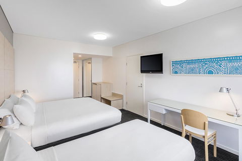 Vibe Hotel Darwin Waterfront - Palm Beach Accommodation 14