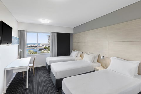 Vibe Hotel Darwin Waterfront - Palm Beach Accommodation 17