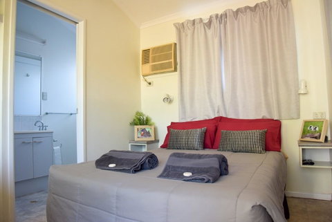 Mataranka Roadhouse - Palm Beach Accommodation 0