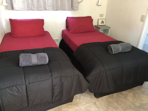 Mataranka Roadhouse - Palm Beach Accommodation 7