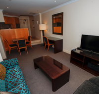Bond 314 - Palm Beach Accommodation