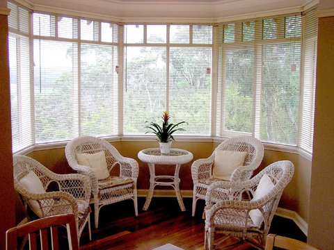 Boobook Hollow - Palm Beach Accommodation 0