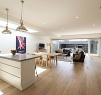 Boutique Stays - Contempo - House in Prahran - Palm Beach Accommodation