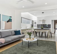 Boutique Stays - Victorian Vogue Richmond House - Palm Beach Accommodation