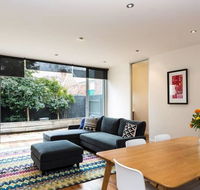 Bradman Modern Style a Walk to MCG Swan St CBD - Palm Beach Accommodation