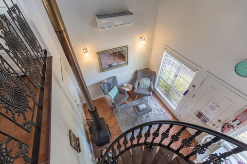 Briar Rose Cottages - Palm Beach Accommodation 3