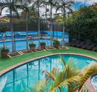 Brisbane Backpackers Resort - Palm Beach Accommodation