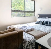 Brisbane City Resort Style Studio Waterfront Apartment - WINTER SPECIAL - Palm Beach Accommodation