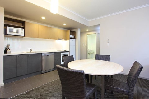 Brisbane International Virginia - Palm Beach Accommodation 3