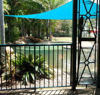 Bushland Beach Tavern - Palm Beach Accommodation