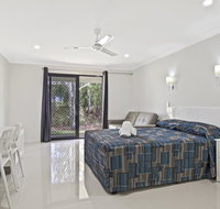 Casa Nostra Motel - Palm Beach Accommodation