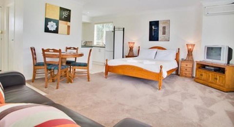 Cayambe View B&B - Palm Beach Accommodation 2