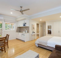 Chapel Woods Bed and Breakfast - Palm Beach Accommodation