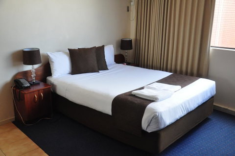 City Park Hotel - Palm Beach Accommodation 1