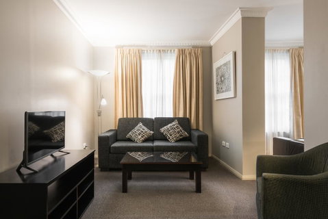 Clarendon Hotel - Palm Beach Accommodation 3