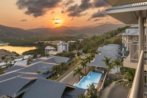 Club Wyndham Airlie Beach - Palm Beach Accommodation 2