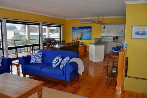 Coffin Bay Retreat - Palm Beach Accommodation 3
