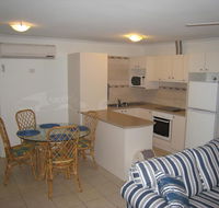 Como Apartments - Geraldton - Palm Beach Accommodation