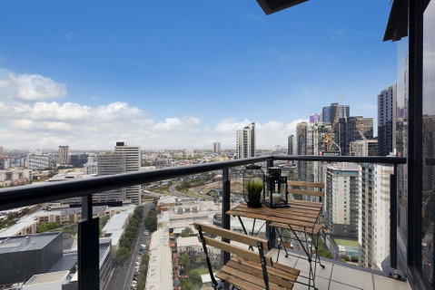 Complete Host Southpoint Apartments - Palm Beach Accommodation 0