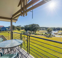 Condo 108  Horizons Resort  Golf stunning course  lake Views - Palm Beach Accommodation