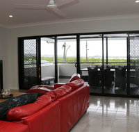 Cooktown Harbour View Luxury Apartments - Palm Beach Accommodation