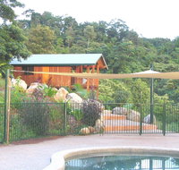 Coral Sea Views - Palm Beach Accommodation