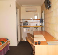 Country View Motel Ilbilbie - Palm Beach Accommodation