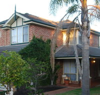 Cutmore Cottages - Highclaire House - Palm Beach Accommodation