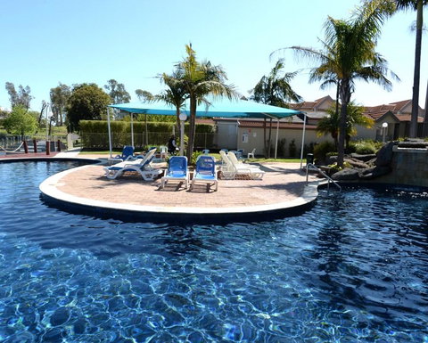 Cypress Drive Apartment - Palm Beach Accommodation 2